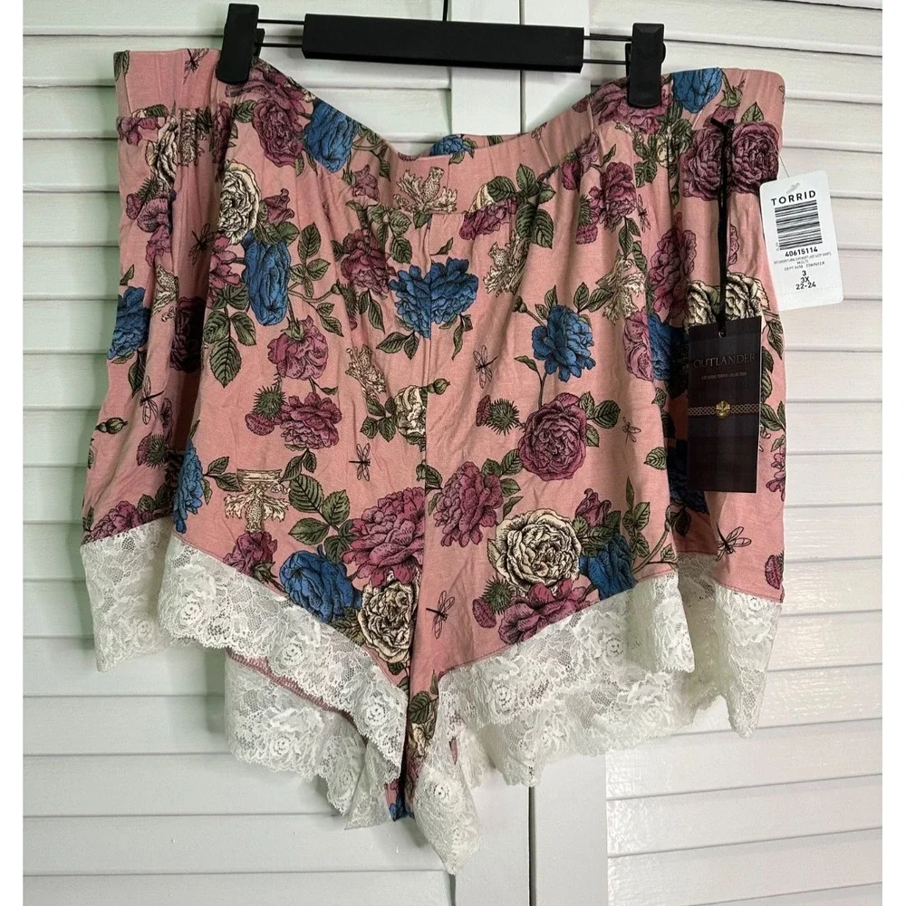 NWT Torrid Size 3 22/24 Outlander Collection Pink Floral Lace Trim Sleep Shorts